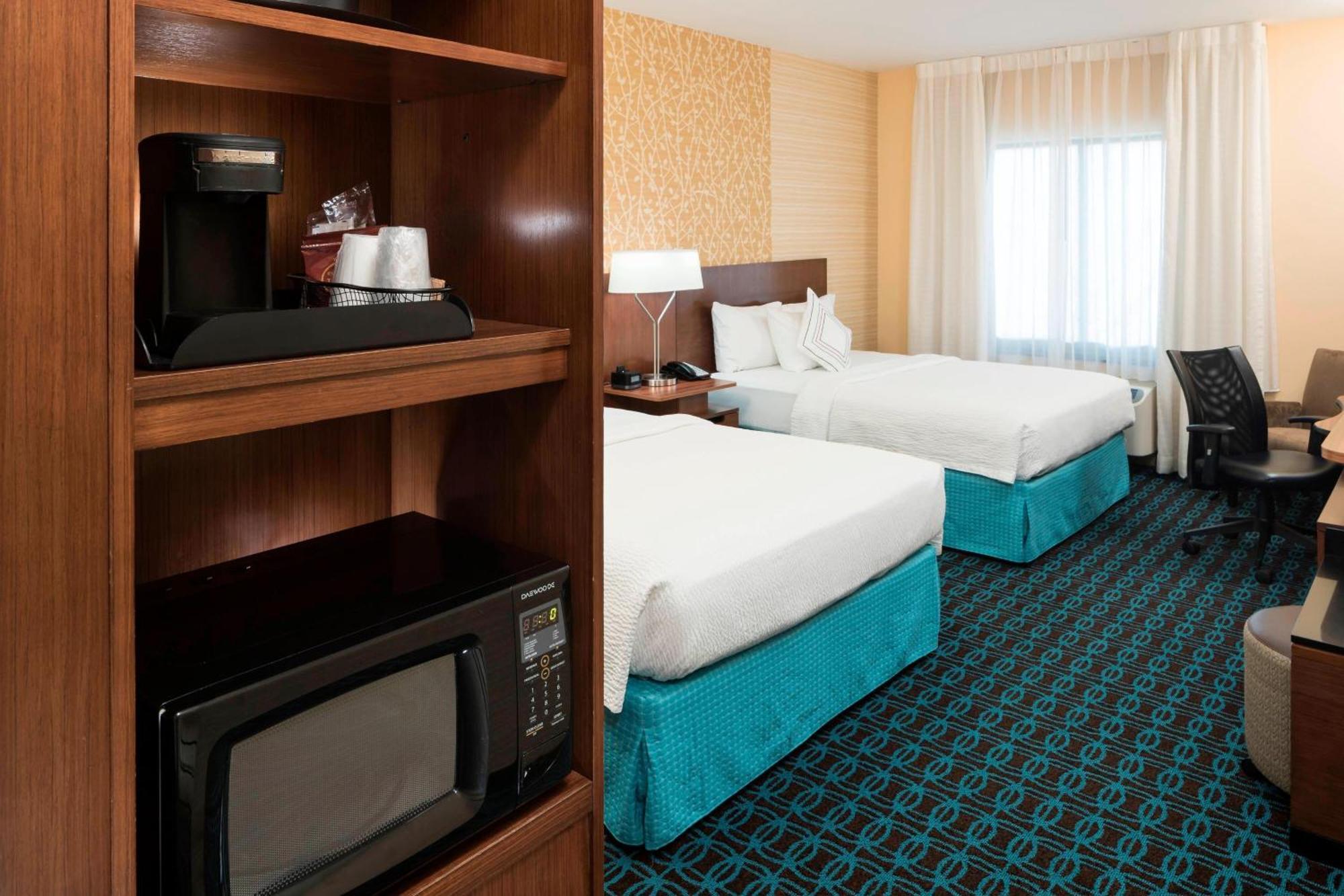 Fairfield Inn & Suites By Marriott Houston Pasadena Exterior photo